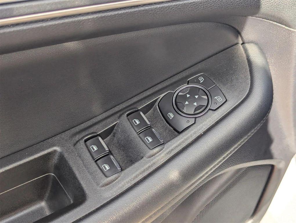 used 2022 Ford Edge car, priced at $19,999