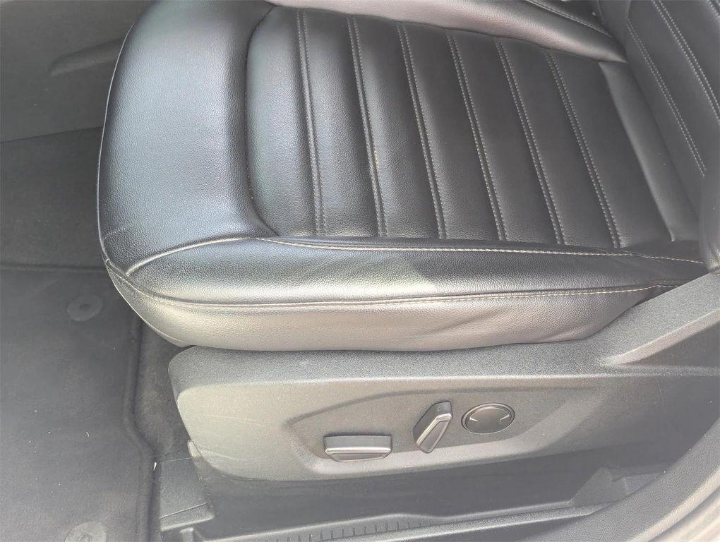 used 2022 Ford Edge car, priced at $19,999