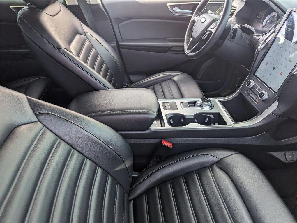 used 2022 Ford Edge car, priced at $19,999