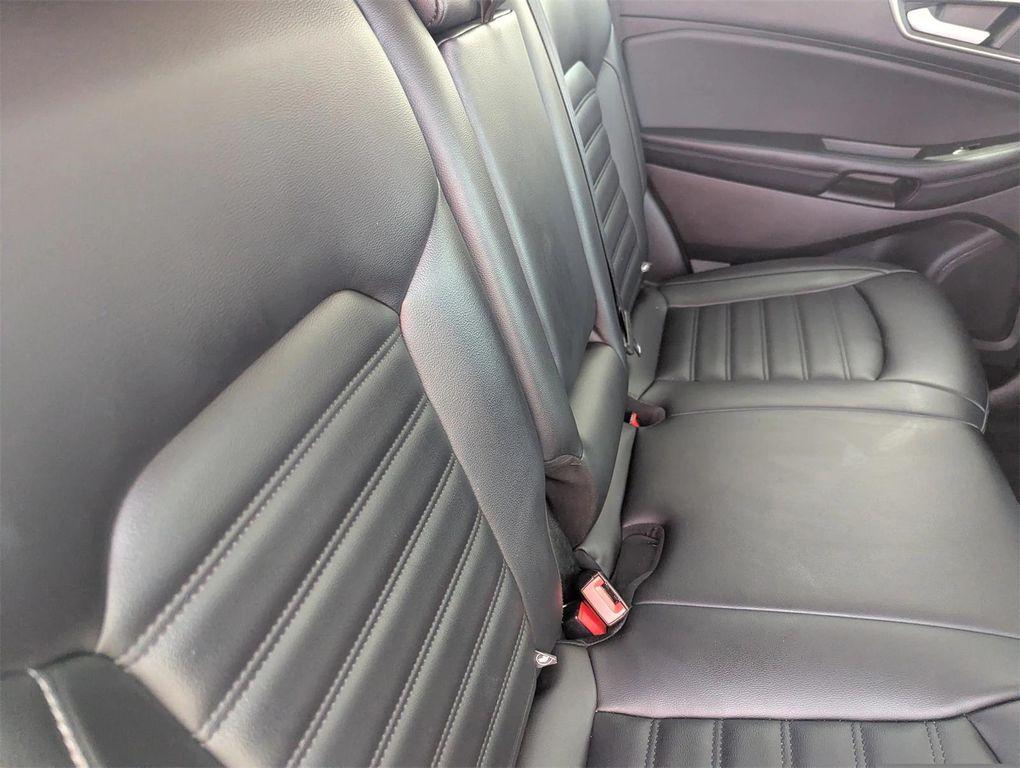 used 2022 Ford Edge car, priced at $19,999