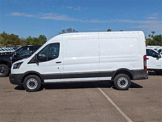 new 2024 Ford Transit-250 car