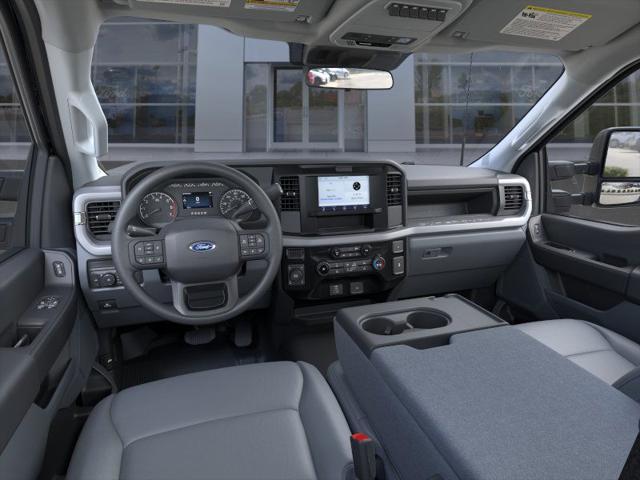 new 2025 Ford F-350 car, priced at $52,820