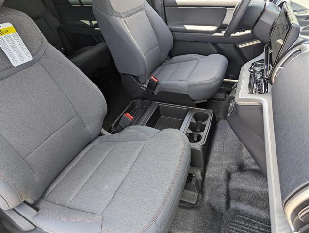 new 2025 Ford Expedition car, priced at $59,020