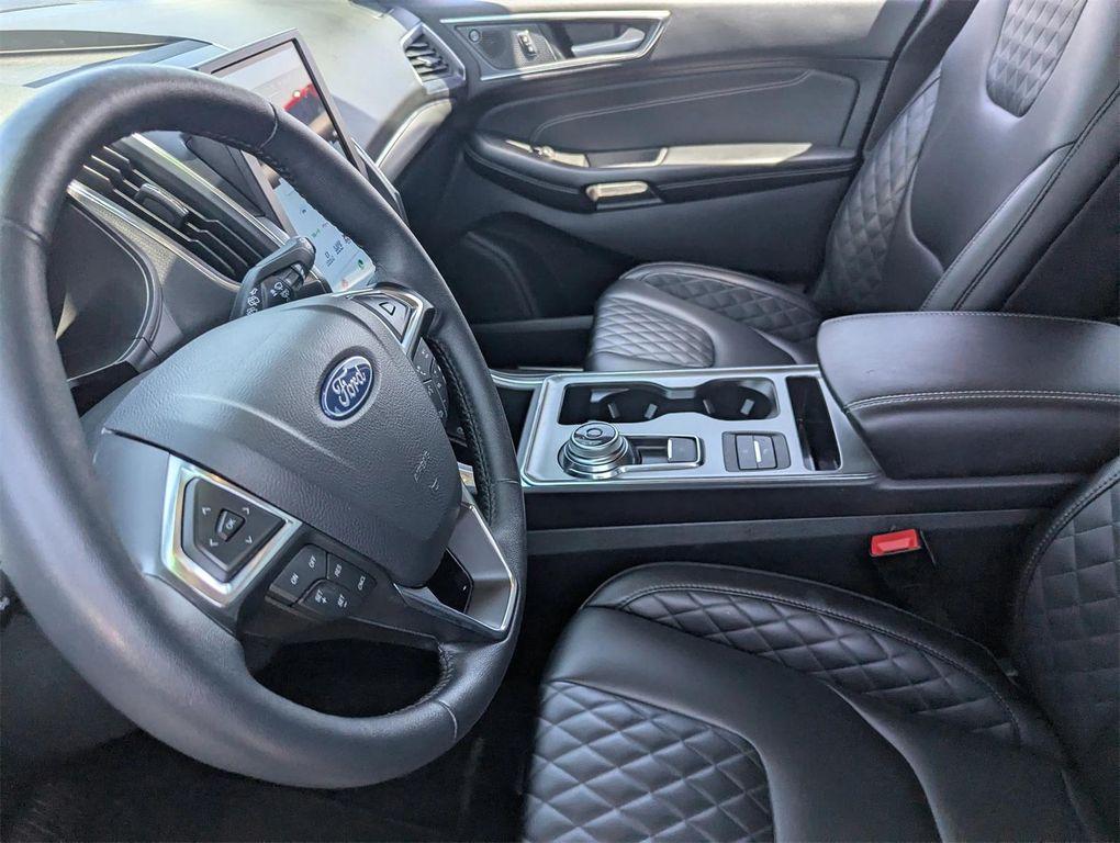 used 2024 Ford Edge car, priced at $31,881