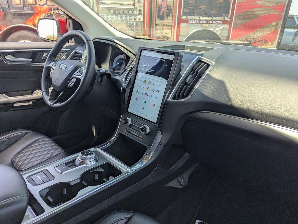 used 2024 Ford Edge car, priced at $31,881