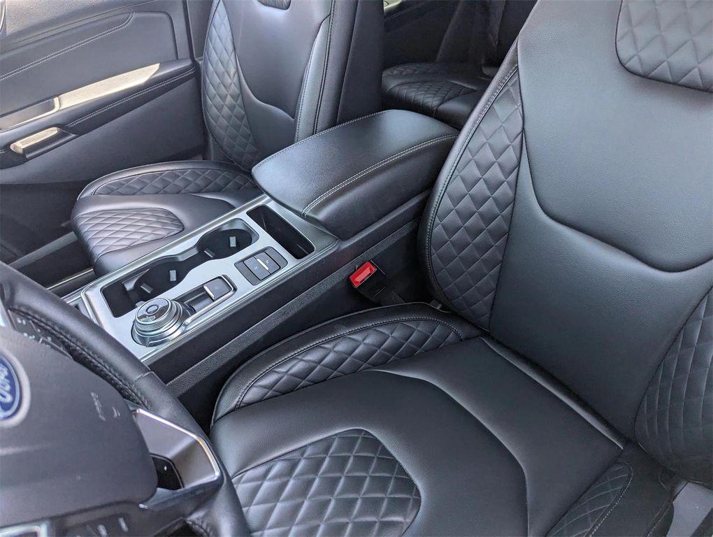 used 2024 Ford Edge car, priced at $31,881
