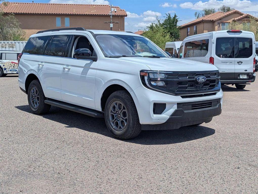 new 2025 Ford Expedition car, priced at $59,020