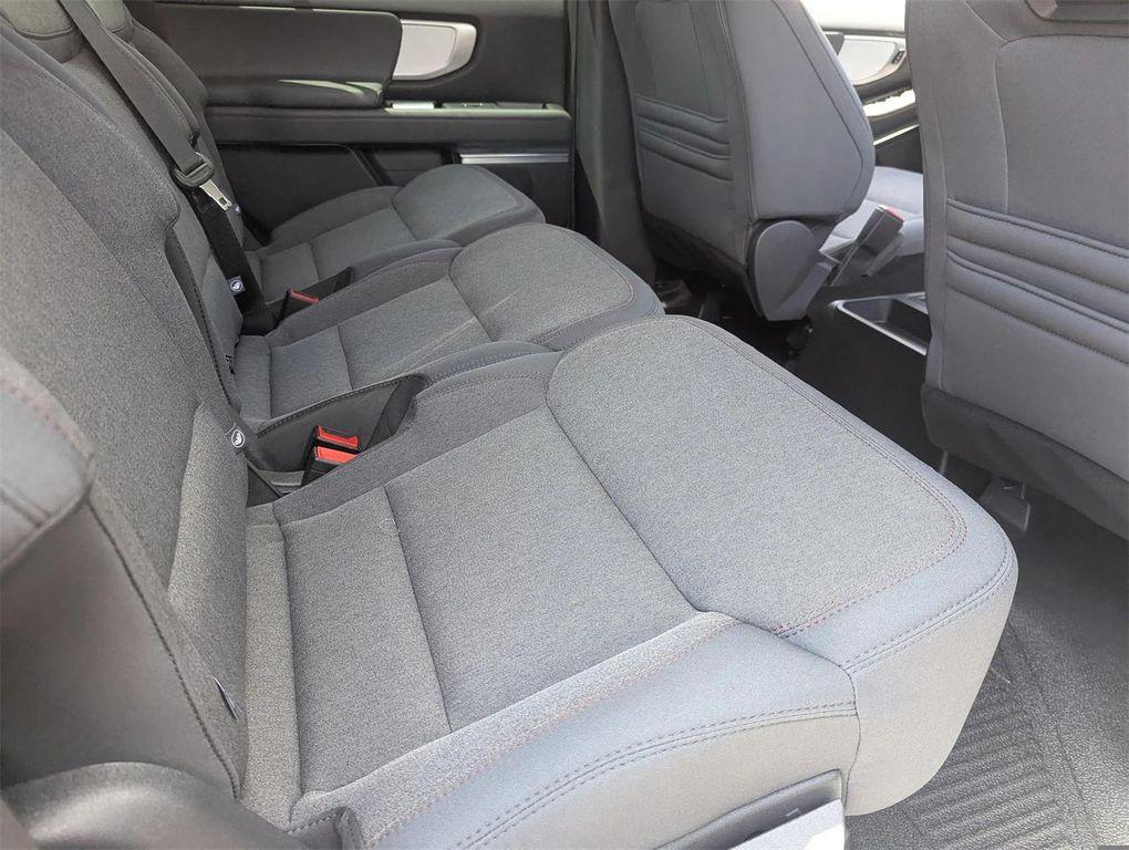 new 2025 Ford Expedition car, priced at $59,020