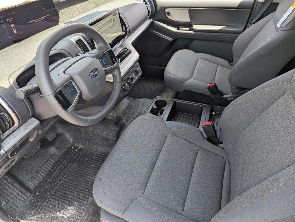 new 2025 Ford Expedition car, priced at $59,020