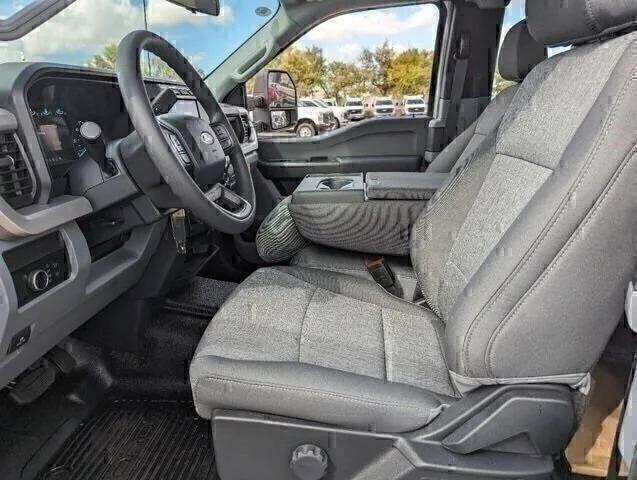 new 2024 Ford F-450 car