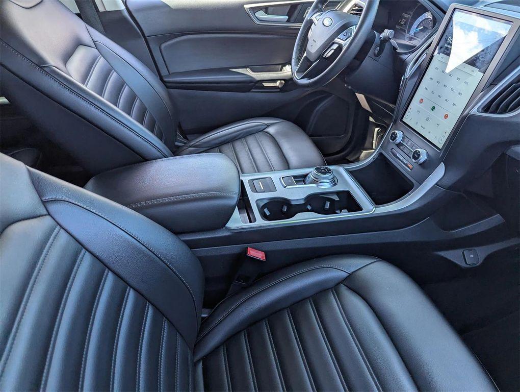 used 2024 Ford Edge car, priced at $23,888