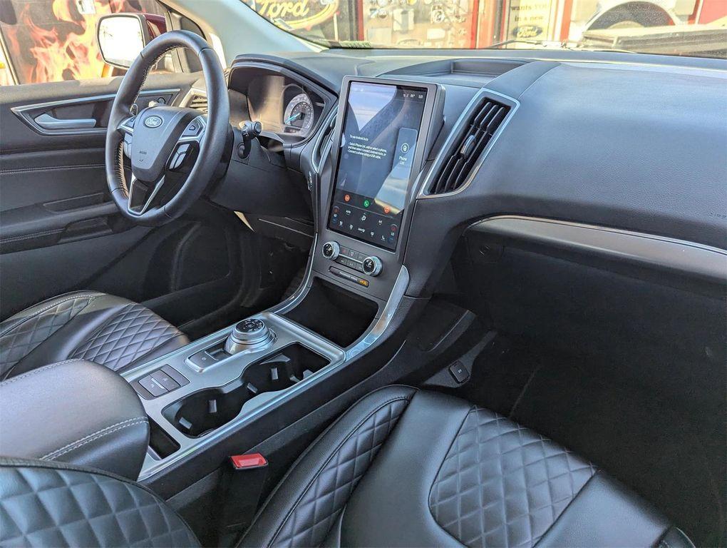 used 2024 Ford Edge car, priced at $25,939