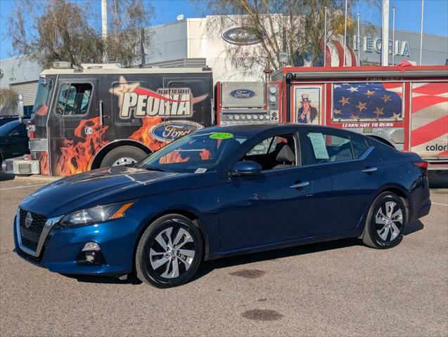 used 2022 Nissan Altima car, priced at $15,895