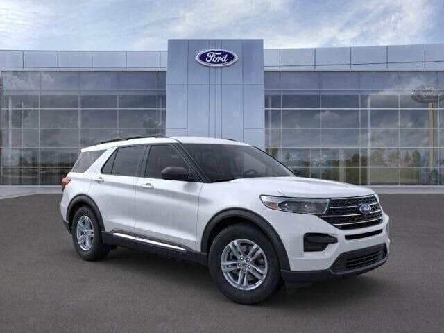 new 2024 Ford Explorer car, priced at $40,940