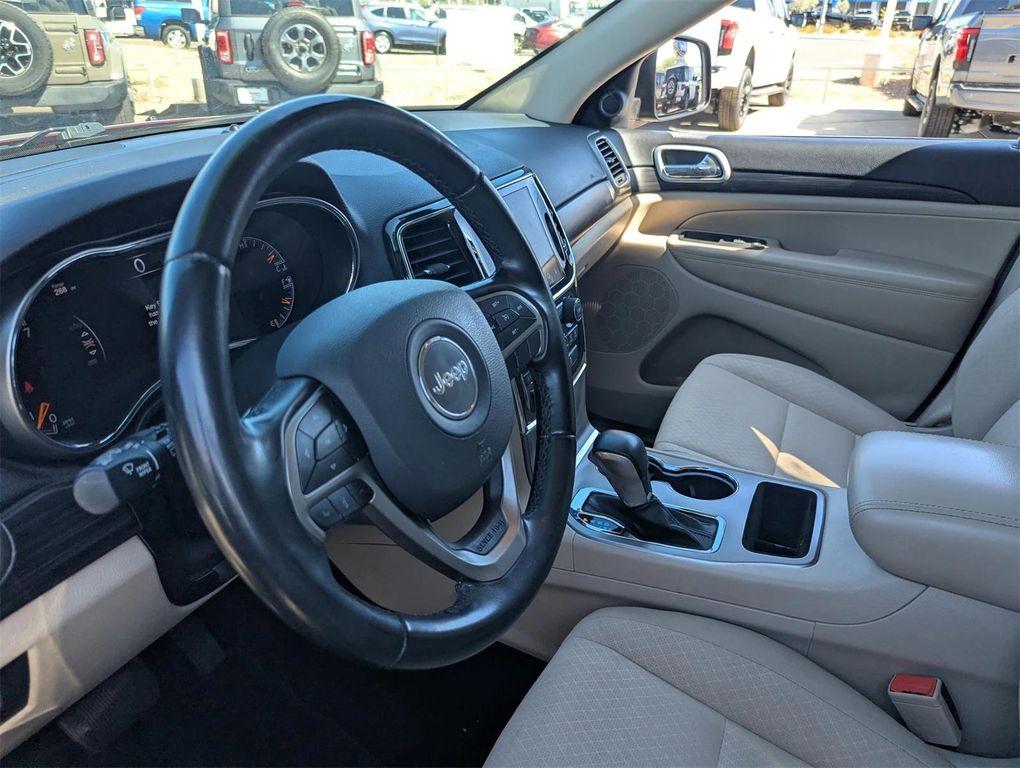 used 2022 Jeep Grand Cherokee car, priced at $23,997