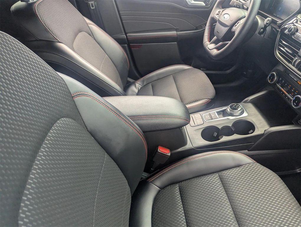 used 2025 Ford Escape car, priced at $28,777