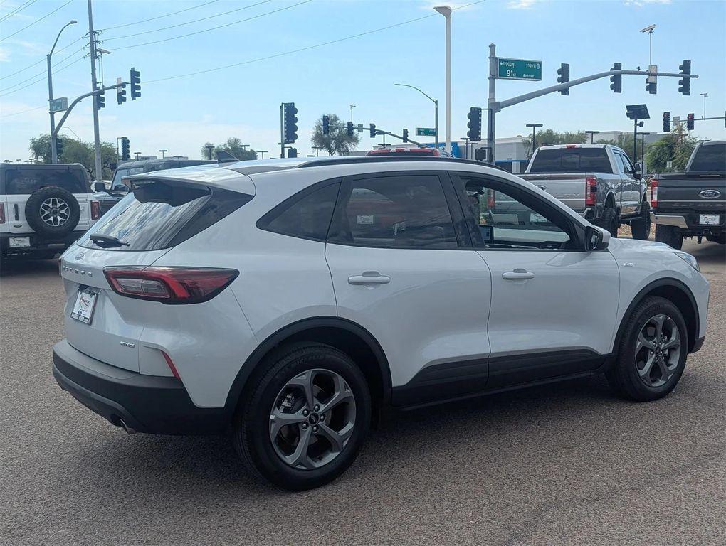 used 2025 Ford Escape car, priced at $28,777
