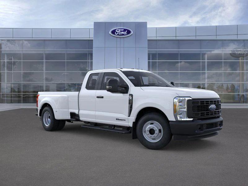 new 2024 Ford F-350 car, priced at $62,920