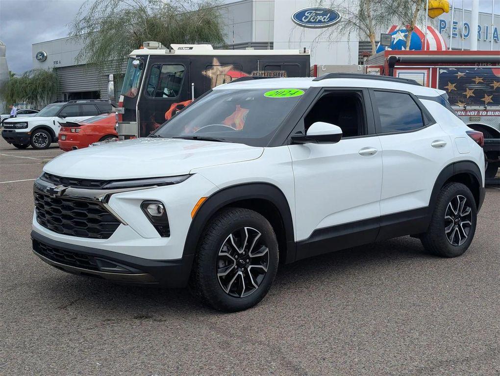 used 2024 Chevrolet TrailBlazer car, priced at $20,999