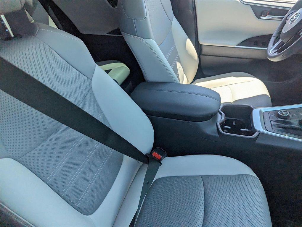 used 2022 Toyota RAV4 Hybrid car, priced at $35,888