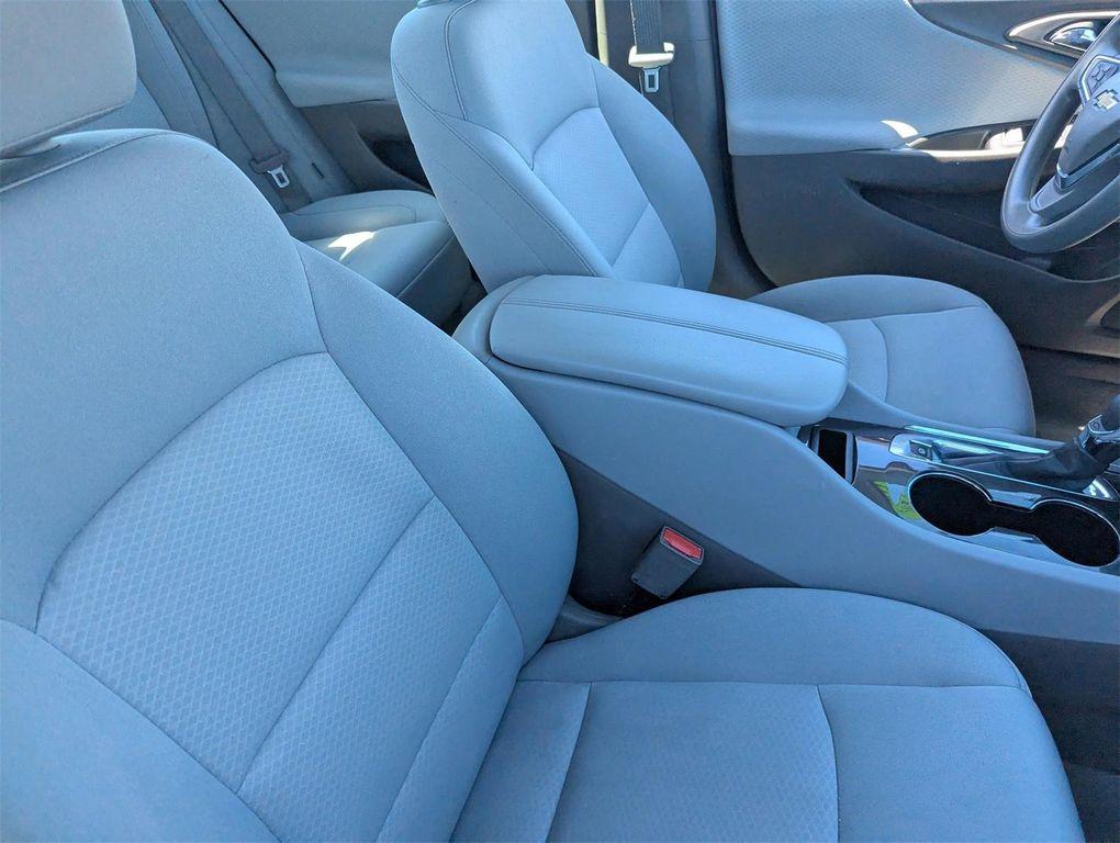 used 2024 Chevrolet Malibu car, priced at $15,999