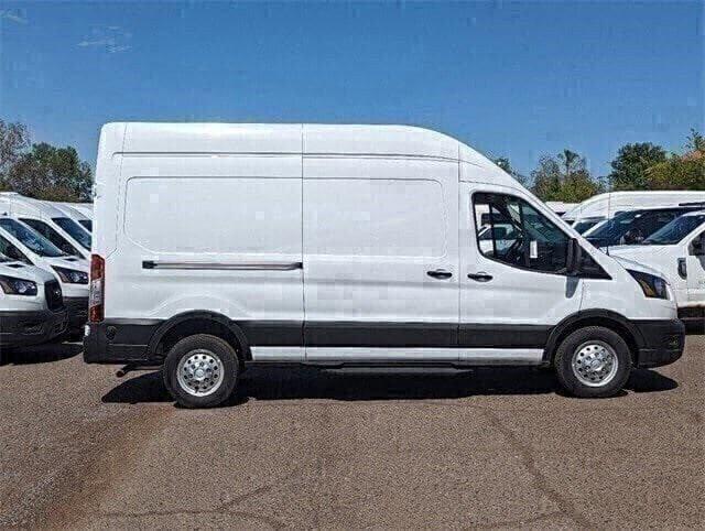 new 2024 Ford Transit-350 car