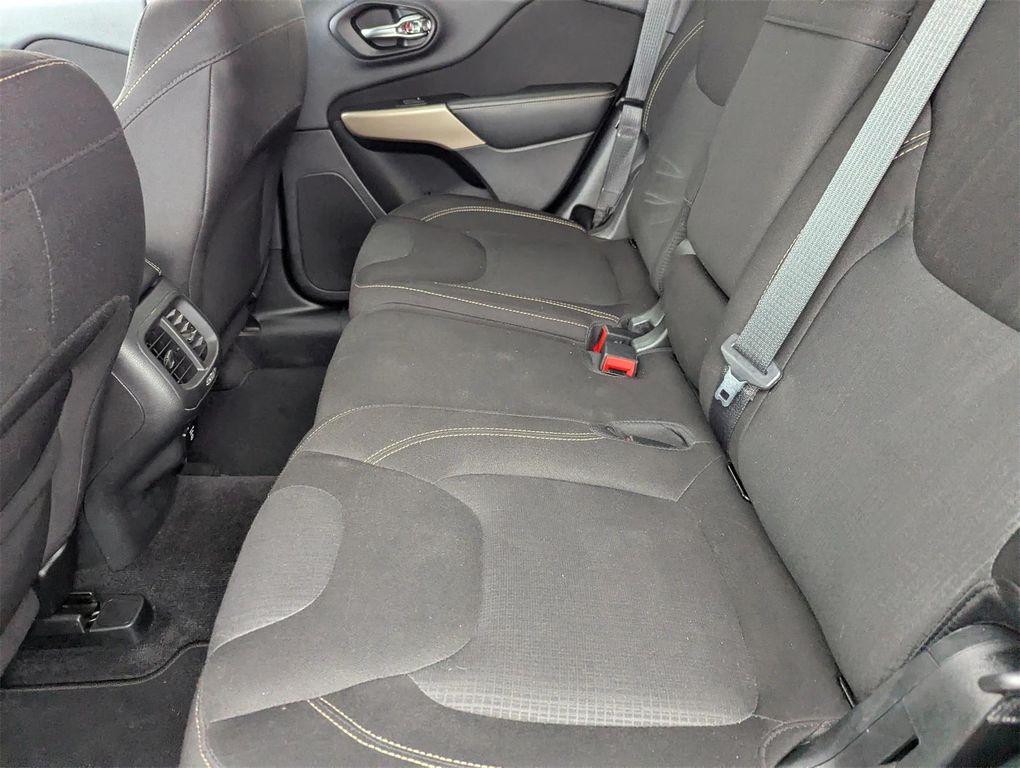 used 2017 Jeep Cherokee car, priced at $10,569