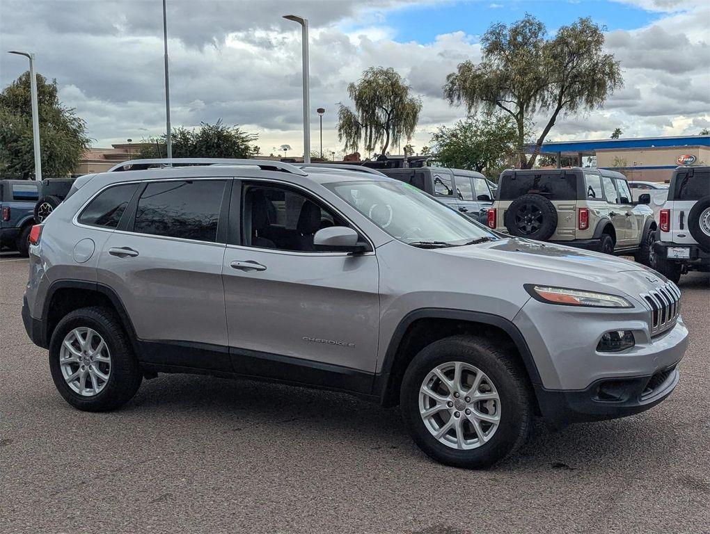 used 2017 Jeep Cherokee car, priced at $10,569
