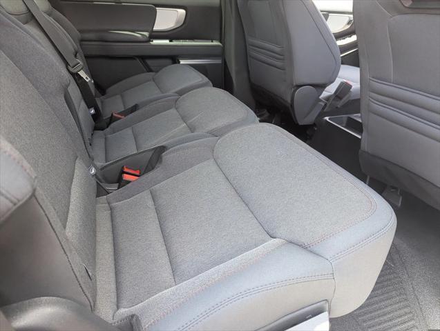 new 2025 Ford Expedition car, priced at $59,020