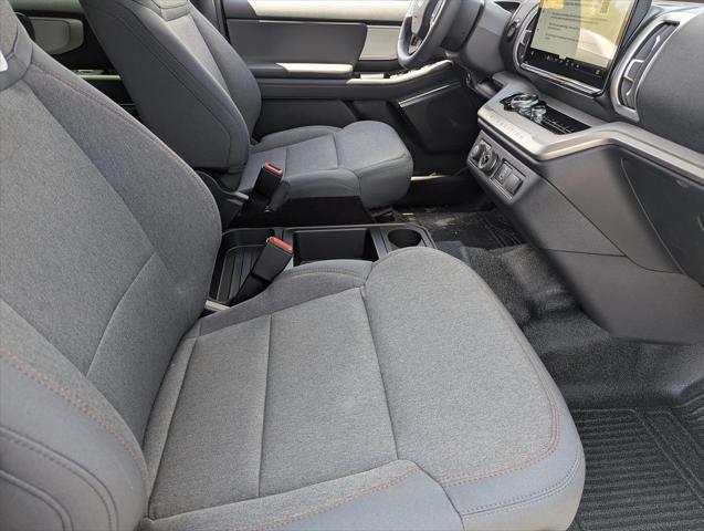 new 2025 Ford Expedition car, priced at $59,020