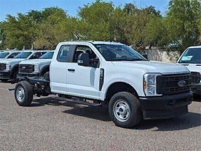 new 2024 Ford F-350 car