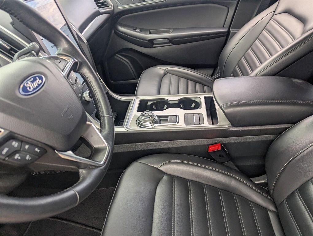 used 2024 Ford Edge car, priced at $23,787