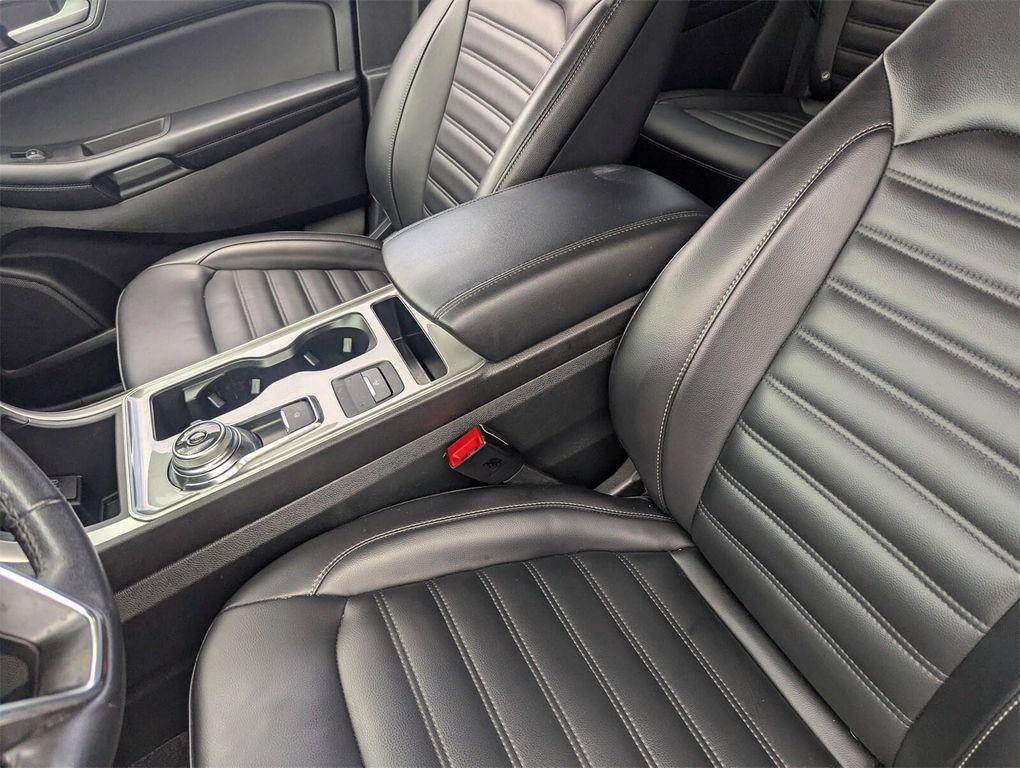 used 2024 Ford Edge car, priced at $23,787