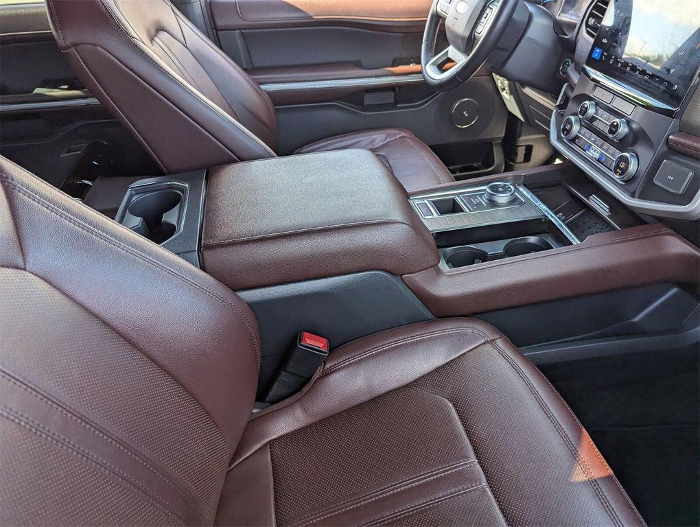 used 2023 Ford Expedition car, priced at $41,989
