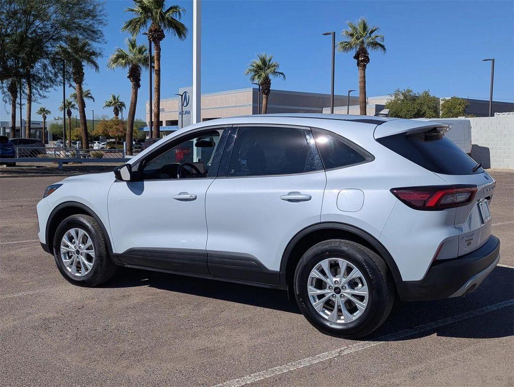 used 2025 Ford Escape car, priced at $21,999