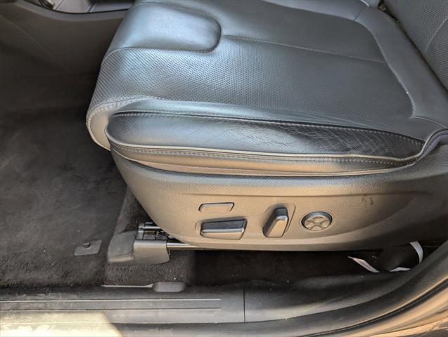 used 2023 Hyundai Santa Fe car, priced at $26,995
