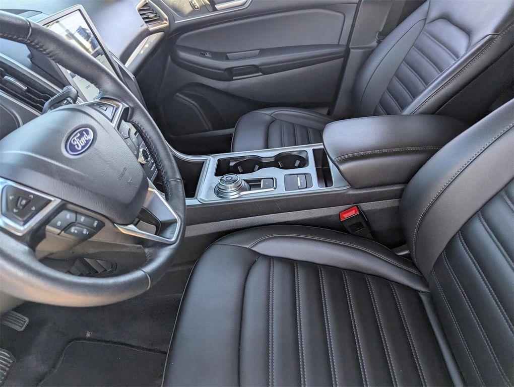 used 2024 Ford Edge car, priced at $19,250