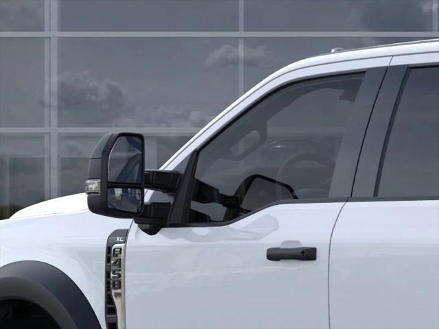 new 2025 Ford F-450 car, priced at $79,030