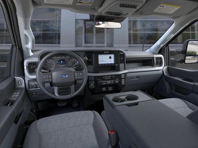 new 2025 Ford F-450 car, priced at $79,030