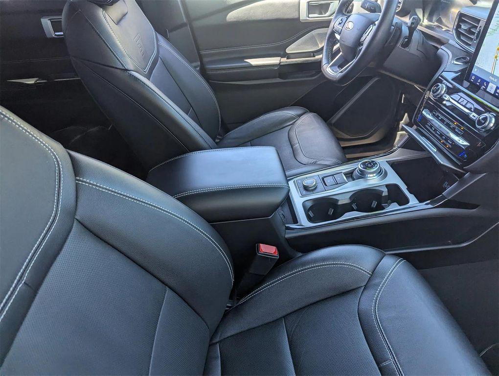used 2023 Ford Explorer car, priced at $42,318