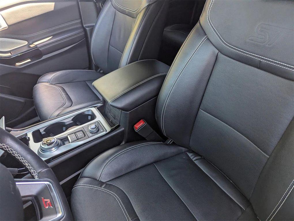 used 2023 Ford Explorer car, priced at $42,318