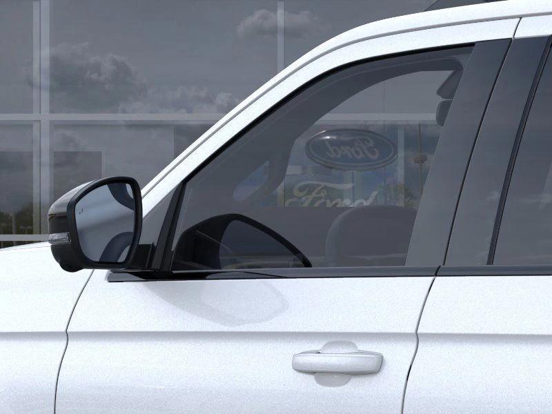 new 2025 Ford Expedition car, priced at $83,020