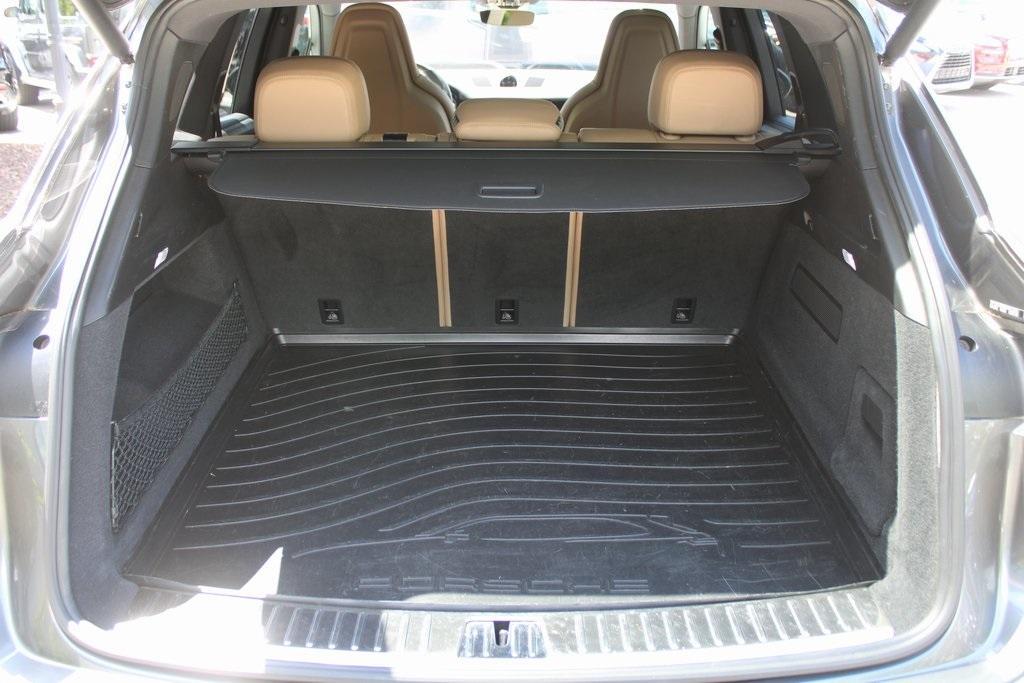 used 2019 Porsche Cayenne car, priced at $34,988