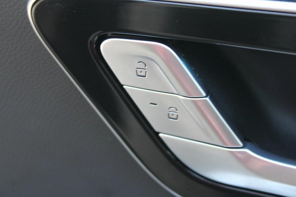 used 2025 Mercedes-Benz E-Class car, priced at $67,899