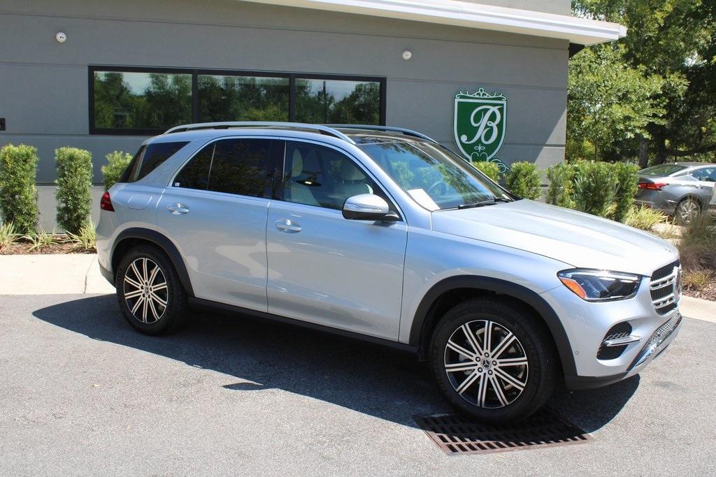 new 2024 Mercedes-Benz GLE 350 car, priced at $69,160