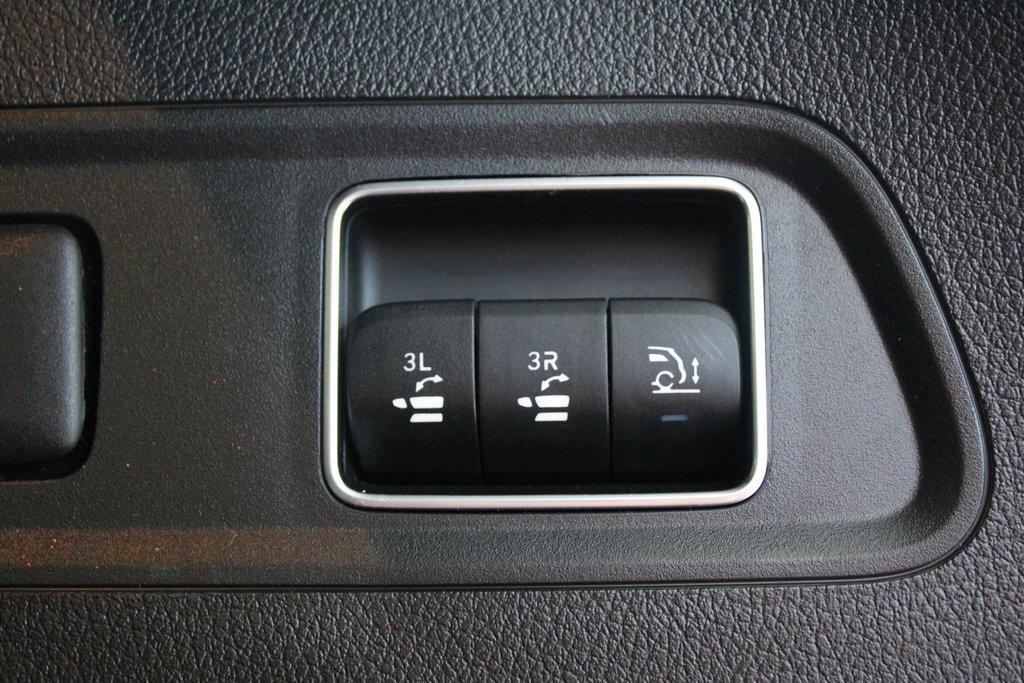 used 2023 Mercedes-Benz GLS 450 car, priced at $71,988