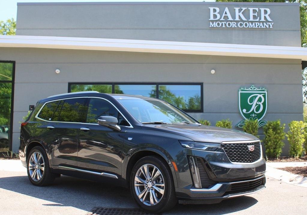 used 2023 Cadillac XT6 car, priced at $37,988