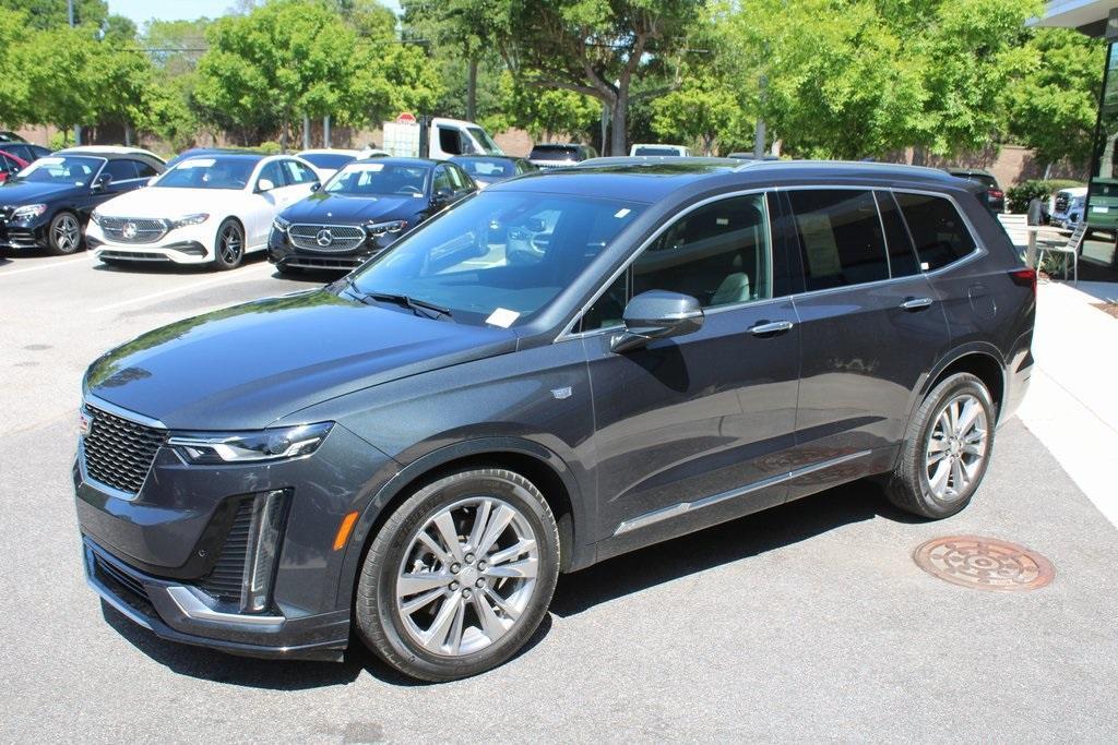 used 2023 Cadillac XT6 car, priced at $37,988
