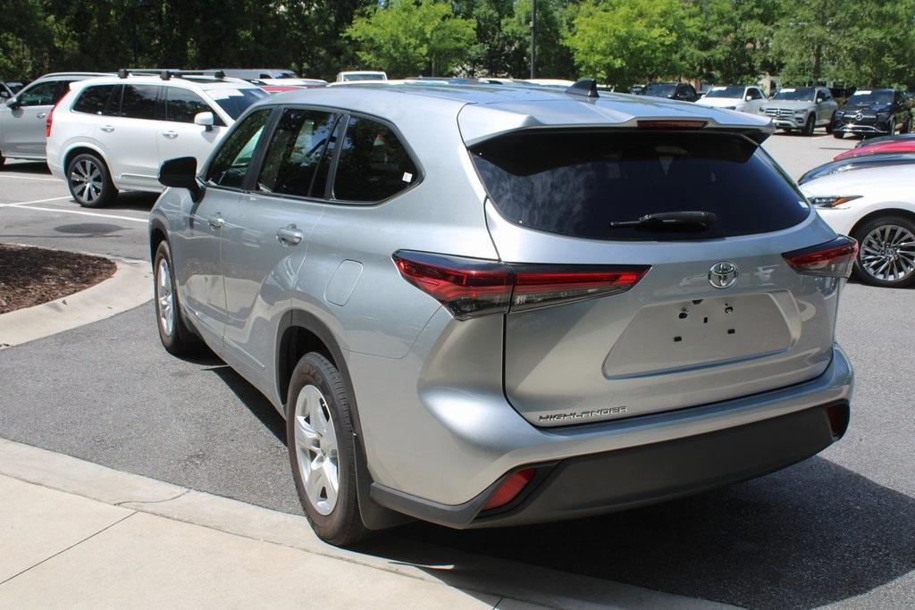 used 2023 Toyota Highlander car, priced at $34,288