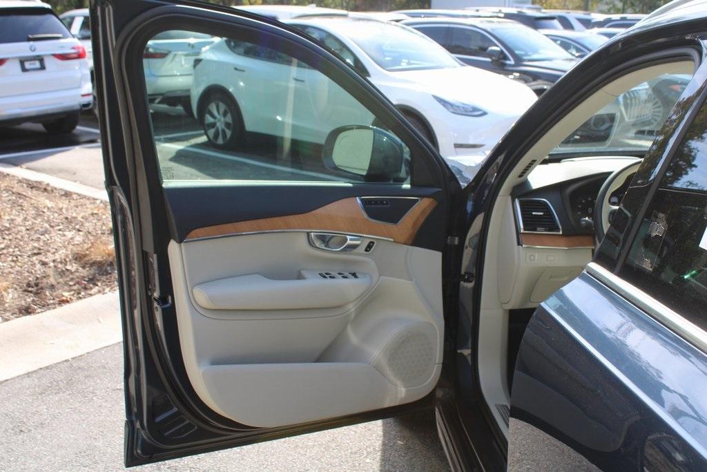 used 2022 Volvo XC90 car, priced at $35,988